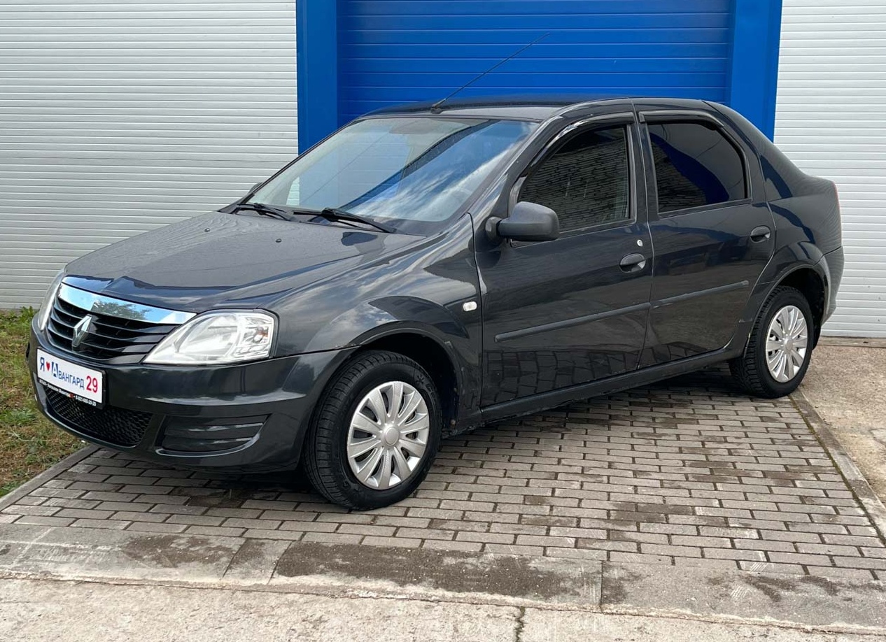 Renault Logan просто го
